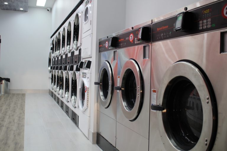 OUR SERVICES Greenwood laundromat